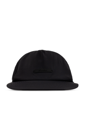 Basecap mit aufgenähtem Logo