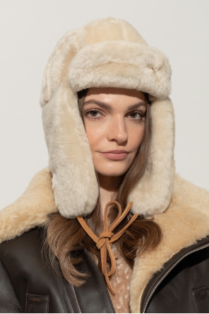 Fur hat od Jacquemus
