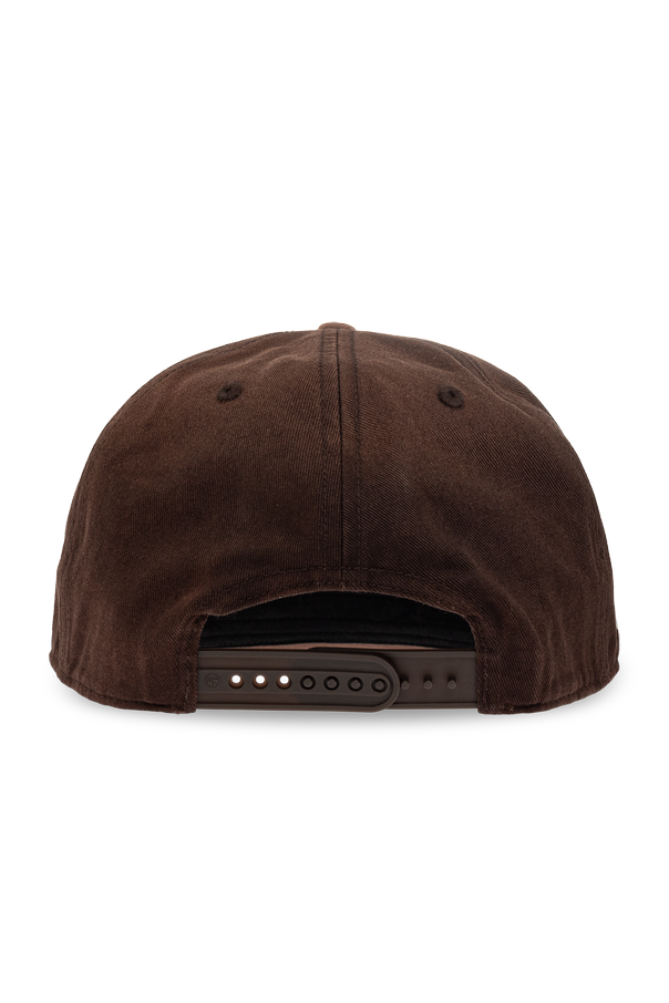 Represent Czapka z daszkiem