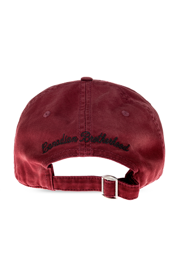 Dsquared2 Șapcă cu cozoroc Dsquared2 bordo cu broderie „Dsquared2” și „Canadian Brotherhood”, din bumbac premium