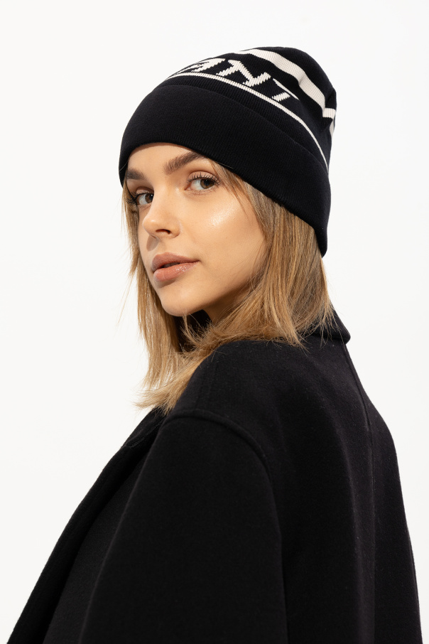 Isabel Marant ‘Cliff’ beanie with logo