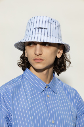 Reversible bucket hat od Givenchy