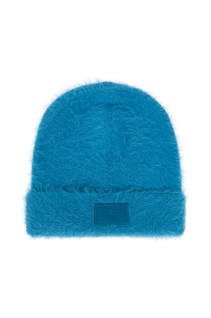 Czapka z naszywką z logo