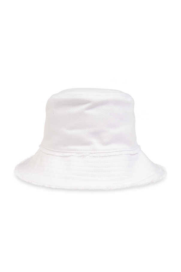 Fendi Bucket hat with logo