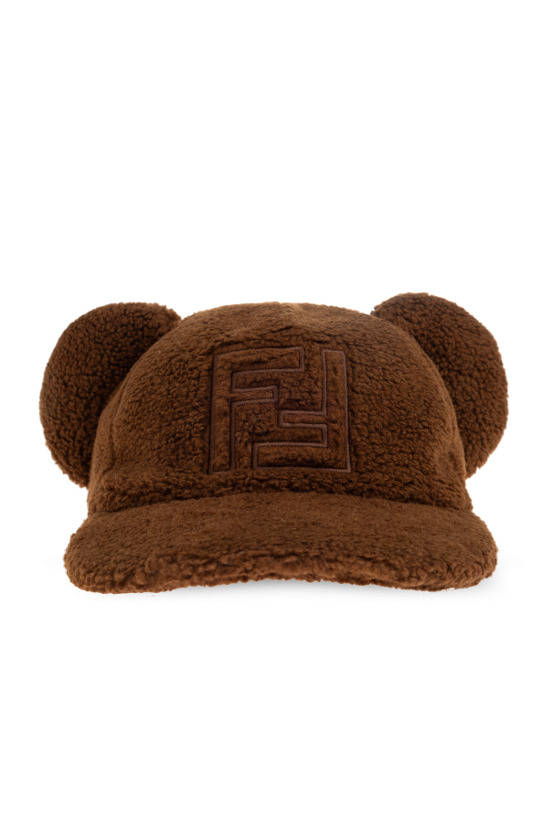 Furry baseball cap od Fendi