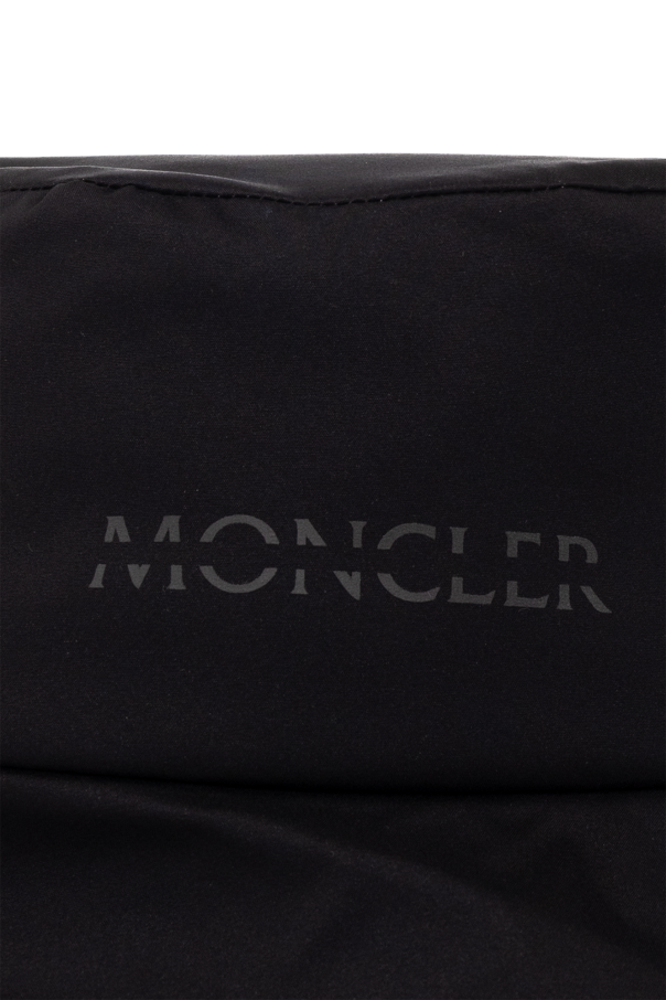 Moncler Bucket hat courtesy with logo