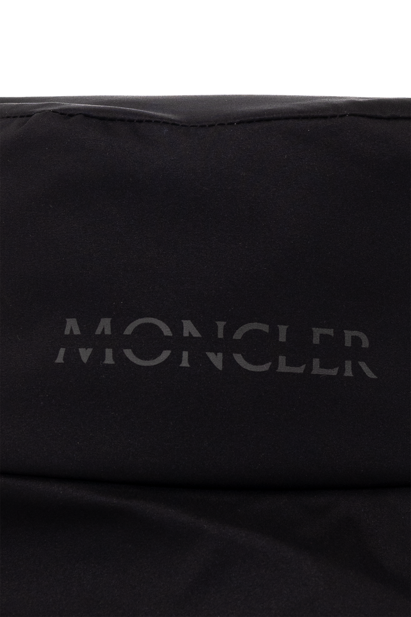 Moncler Bucket hat with logo