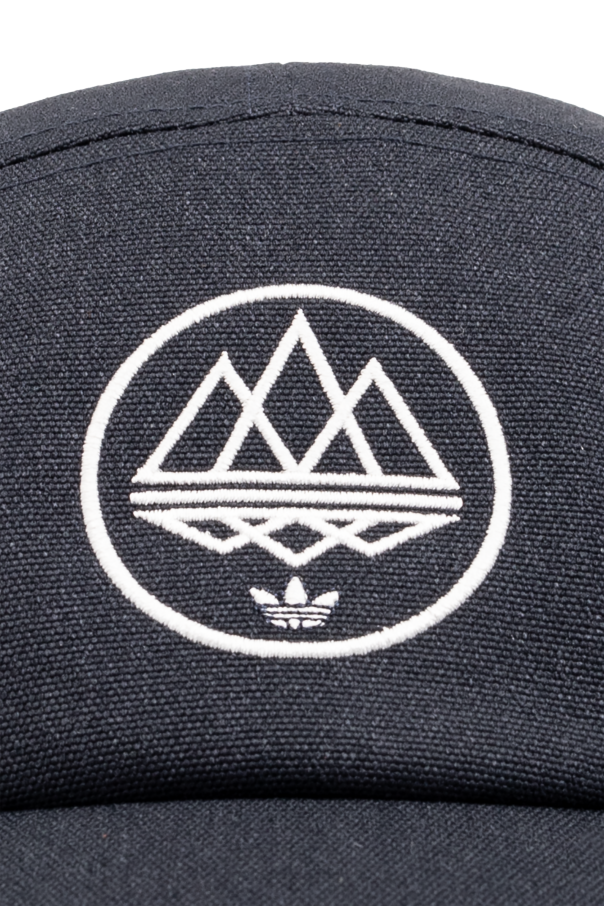 ADIDAS Originals Cap with visor from the 'Spezial' collection