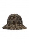 Fendi Kids Accessorise your casual fits with Parisian style with this khaki cap from