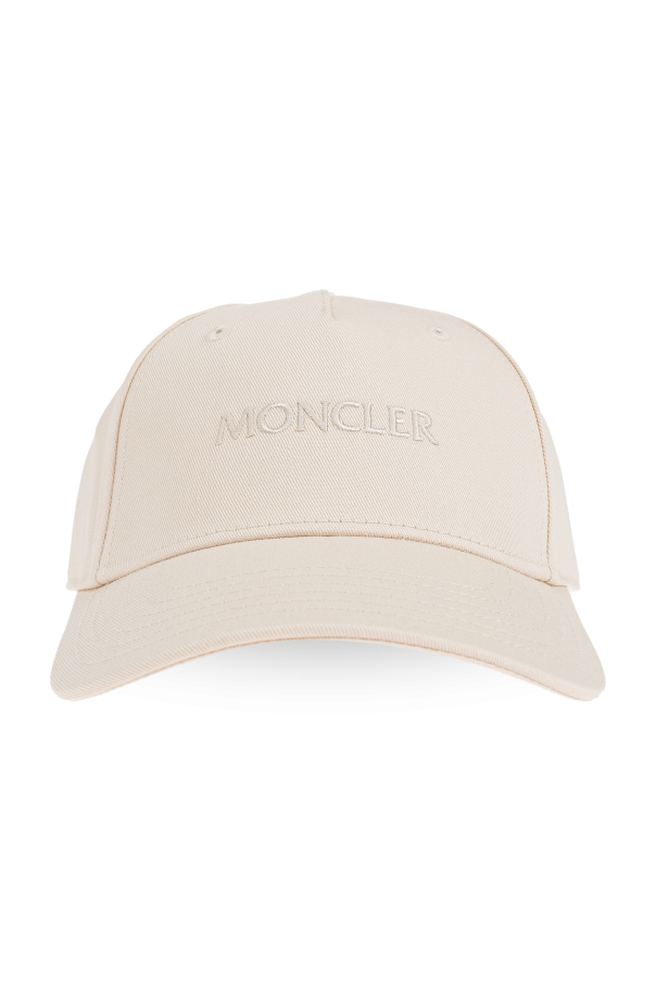 Cap od Moncler