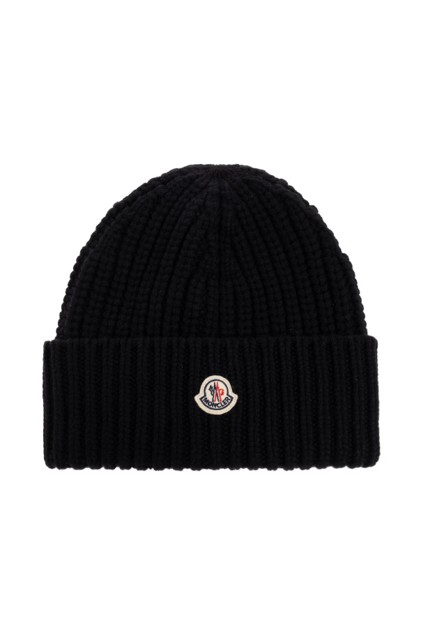 Wool beanie with logo patch od Moncler