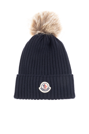 Bobble hat