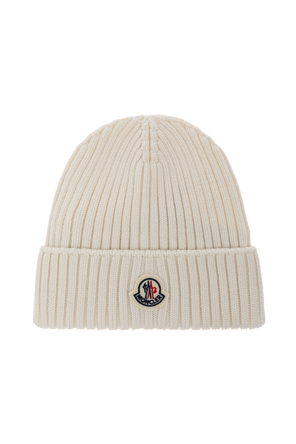 Cap with logo patch