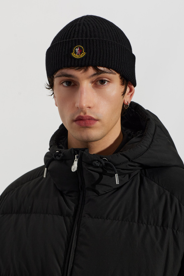 Moncler Wełniana czapka z naszywką z logo