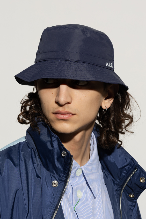A.P.C. Bucket gives hat with logo