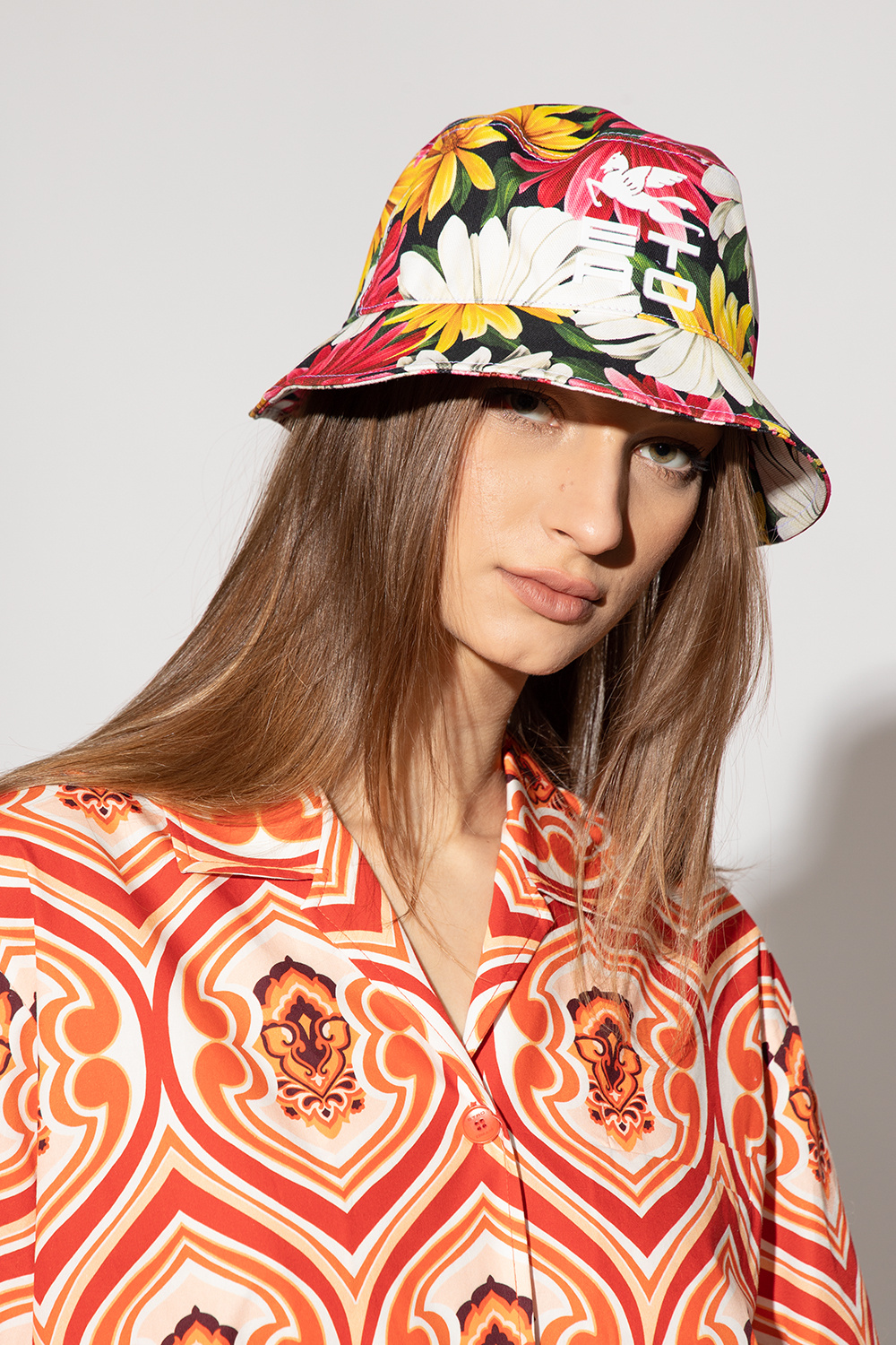 Etro Bucket hat with logo