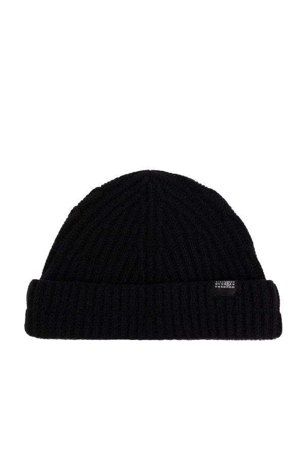 Wool beanie with logo patch od MM6 Maison Margiela