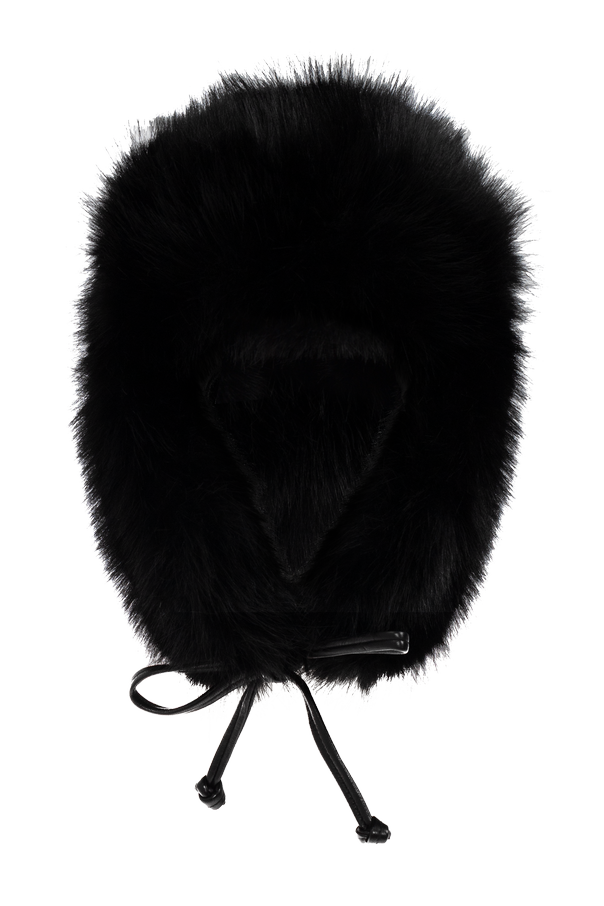 Fur hat od Perfect Moment