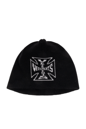 Wool beanie with logo