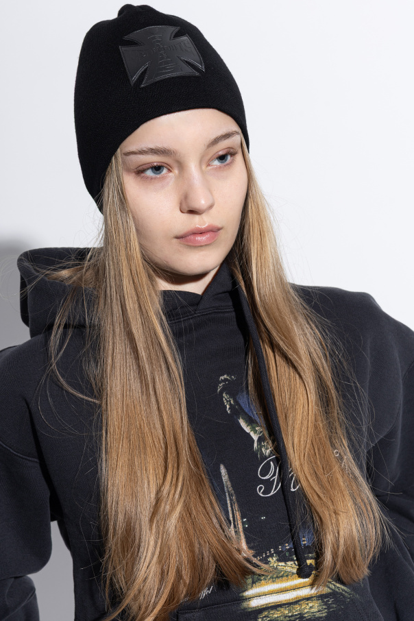 VETEMENTS Wool beanie with logo