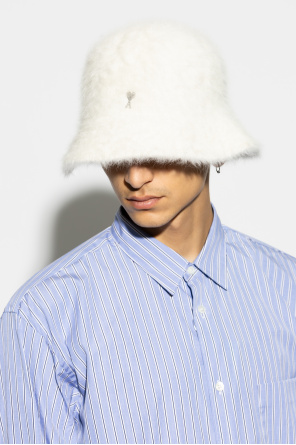 Ami Alexandre Mattiussi Hat with logo-shaped appliqué