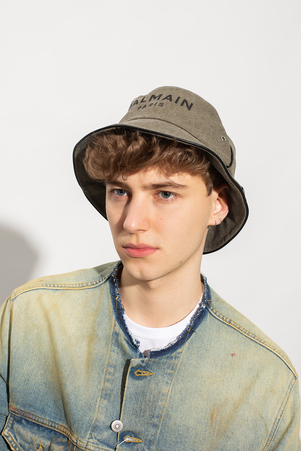 Balmain Bucket hat Silver with logo