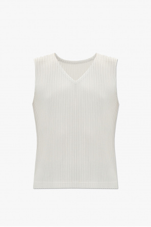 Pleated t-shirt od get the app