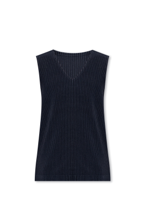 Pleated top