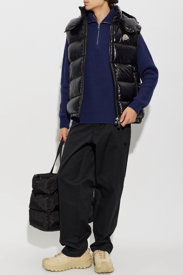 Moncler Пухен елек с отделяща се качулка