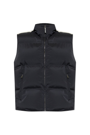 Insulated vest with a stand-up collar