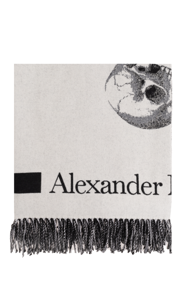 Wool blanket with logo od Alexander McQueen