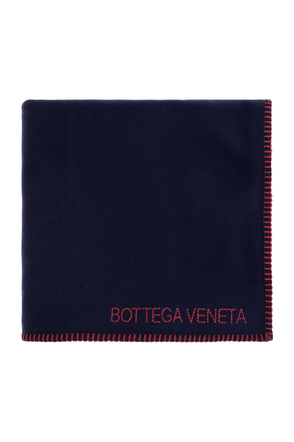 Wool blanket od Bottega Veneta