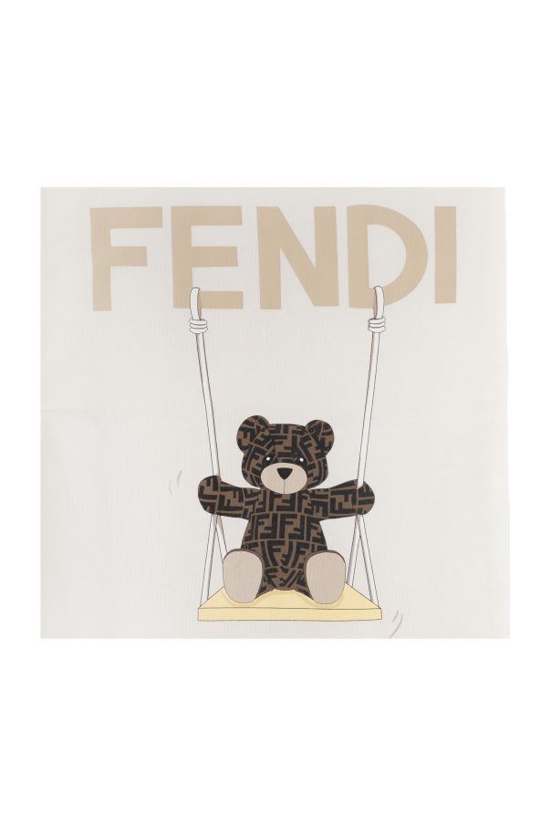 Insulated baby blanket od Fendi Kids