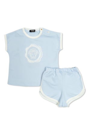 Set: top and shorts
