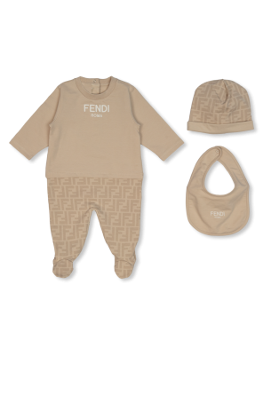 Baby set: playsuit, hat & bib