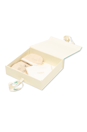 Fendi Kids Conjunto: body, gorro y babero