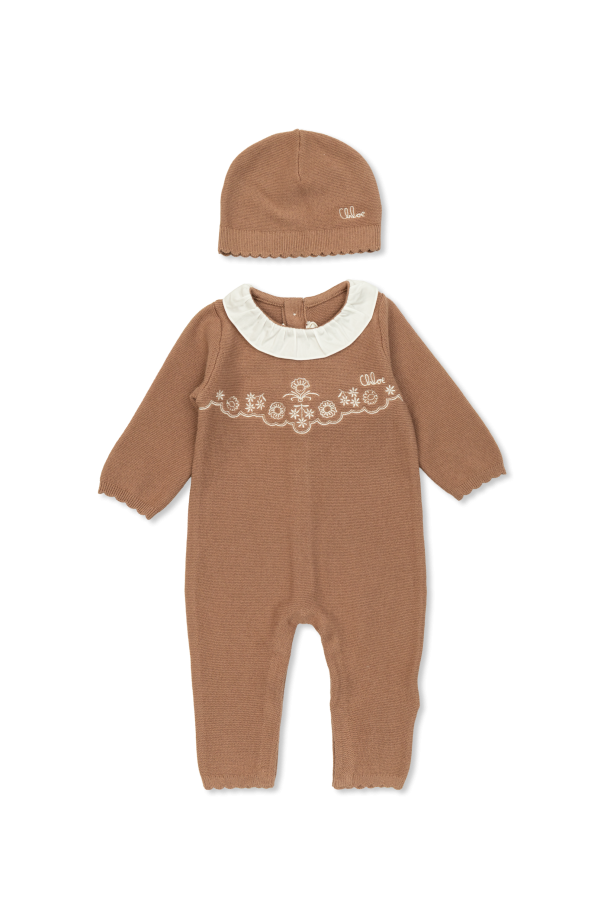 Baby set: sleepsuit and hat od Chloé Kids