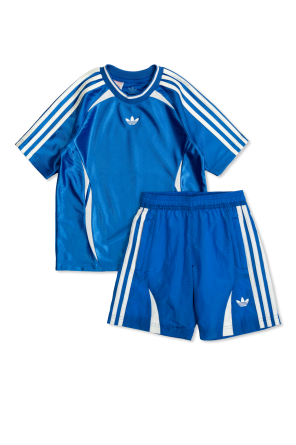 Set: T-shirt and shorts