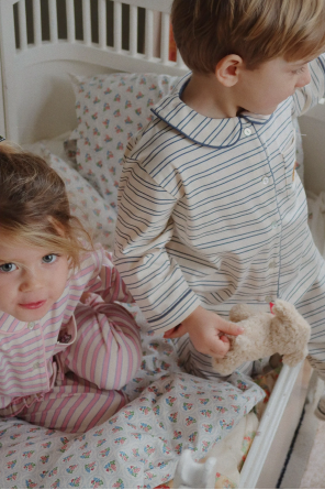 Konges Sløjd Two-piece pyjamas with striped pattern