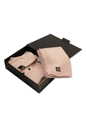 Conjunto: cárdigan, pantalones y bufanda