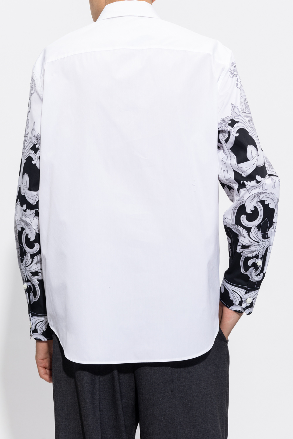 Versace shirt los with patterned sleeves