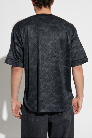 A BATHING APE® Shirt with logo