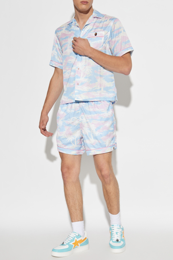 A BATHING APE® Shirt with logo