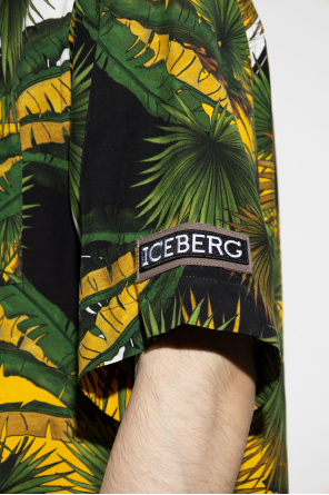 Iceberg Relaxed fitting cotton T-shirt debut in a pull-on construction