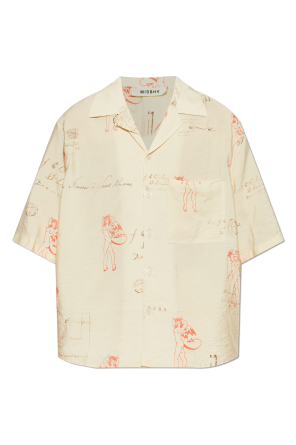 Shirt with a pocket