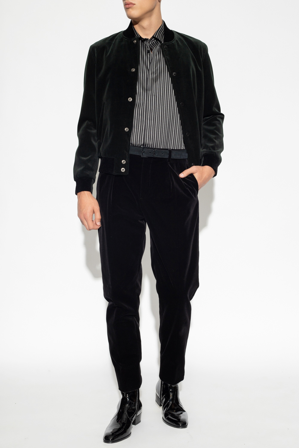 Saint Laurent bolso bandolera saint laurent loulou modelo mediano en cuero acolchado con motivos de espigas negro