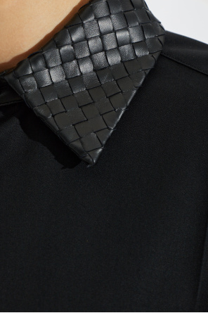Bottega Veneta Vlnená košeľa s koženým golierom