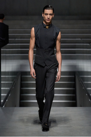 Dolce & Gabbana Sleeveless tuxedo shirt