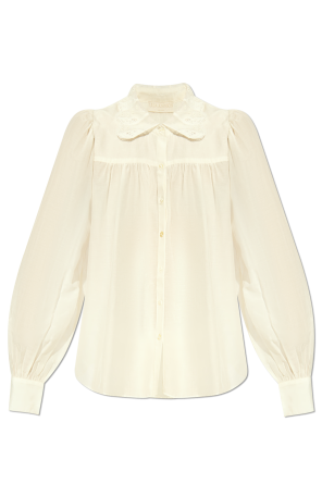 Shirt with a decorative collar