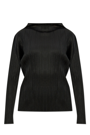 Pleated top